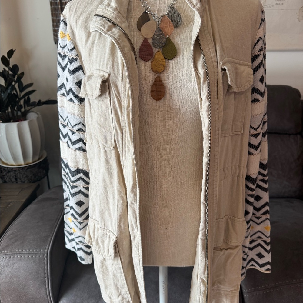 Pixley Beige Utility Jacket With Patterned Sleeve… - image 7